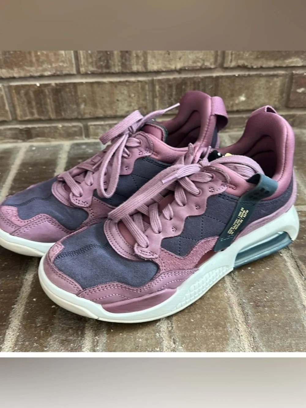 Nike Jordan MA2 Light Mulberry Cave Purple Off-Noir Saturn Gold Size 7.5 Womens